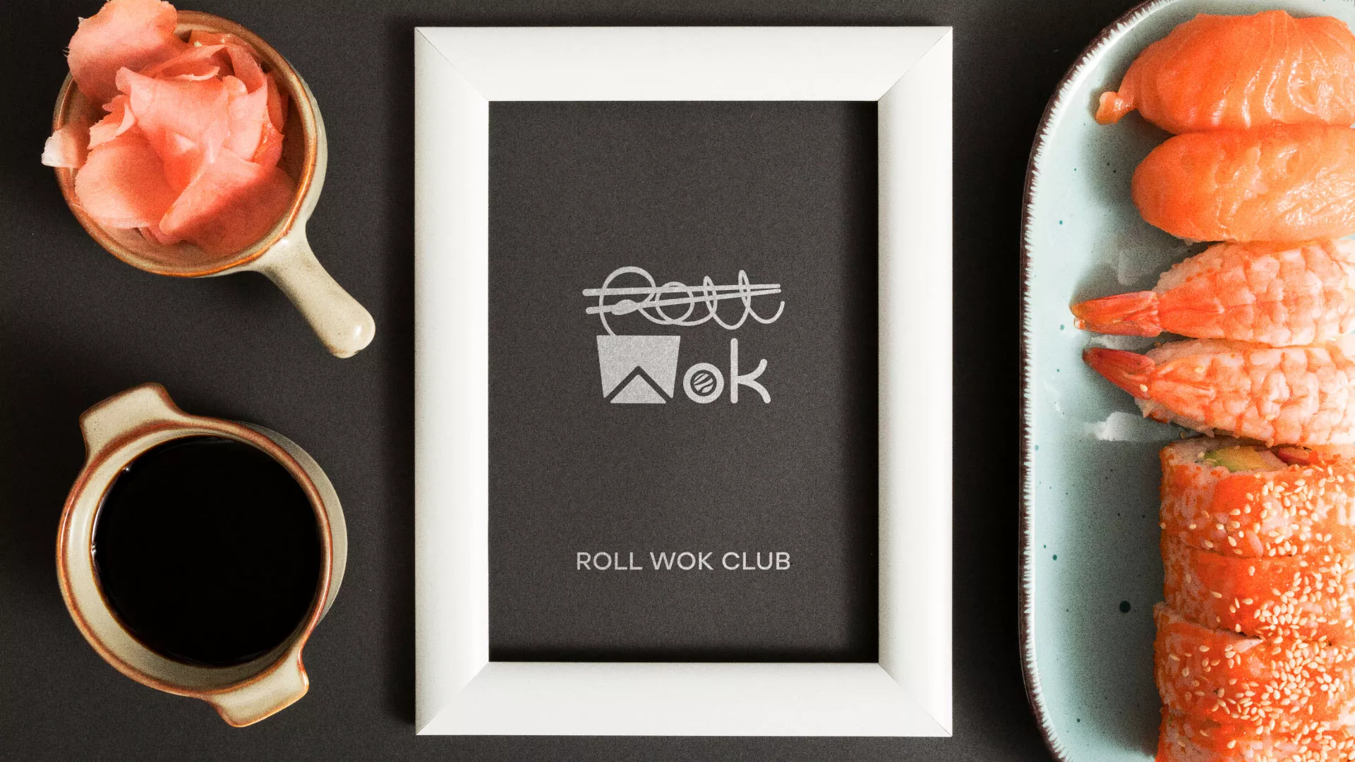 Разработка логотипа суши-бара «Roll Wok Club» в Салехарде